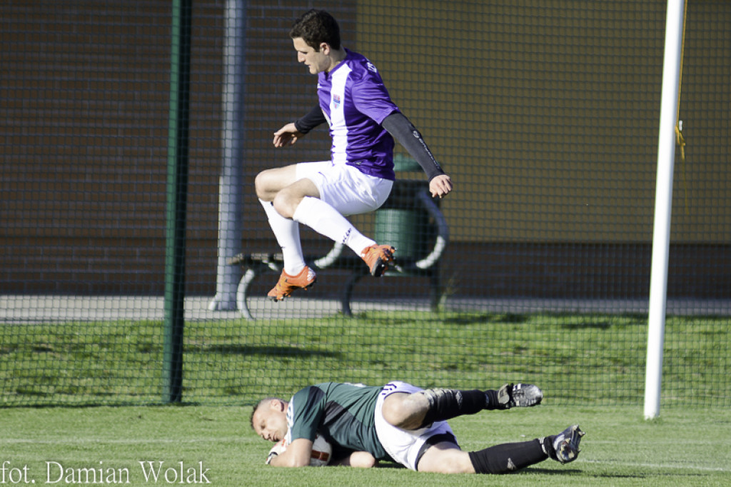 Remis w zaległym meczu. LZS KS Starowice - NKS Start Namysłów