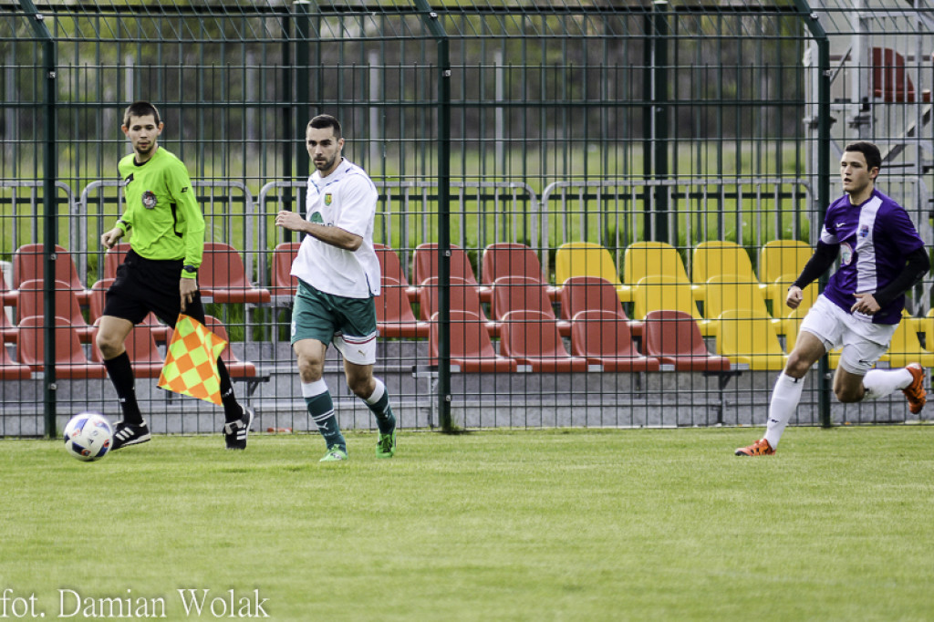 LZS KS Starowice przegrywa z LZS Śląsk Łubiany 0:2