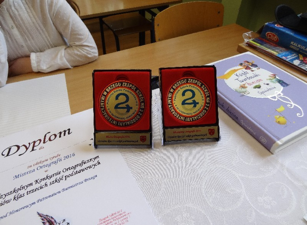 Ortograficzne potyczki w Ósemce