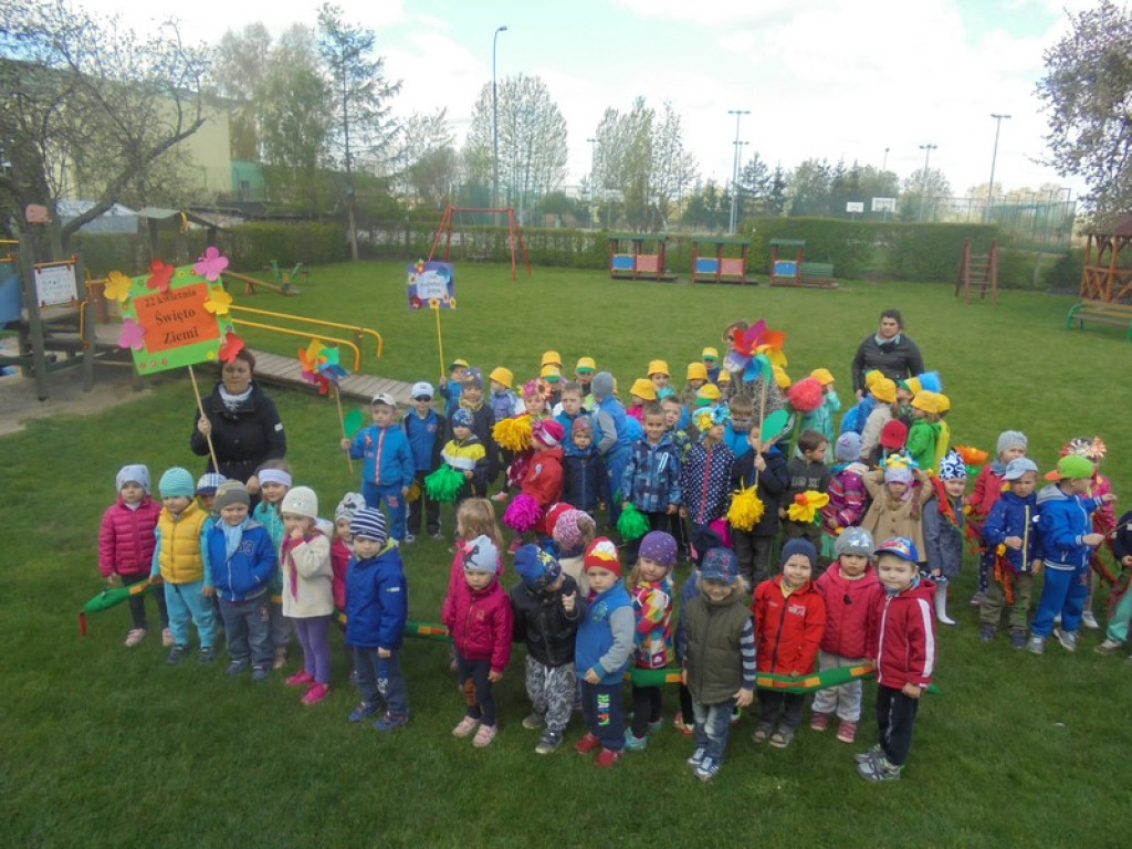 Międzynarodowy Dzień Ziemi  w Przedszkolu Publicznym nr 3 w Brzegu