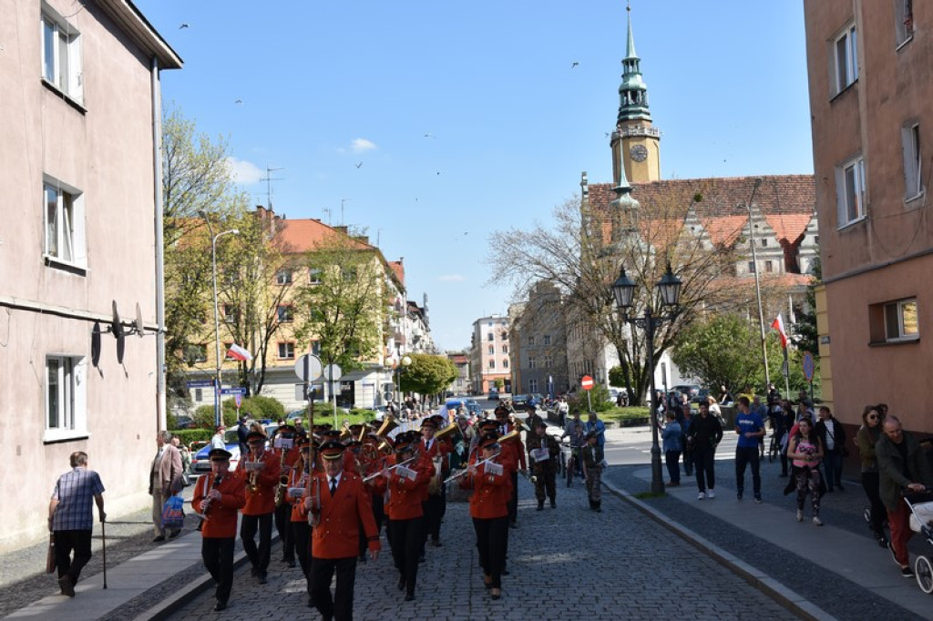 Orszak ulicami Brzegu rozpoczął 