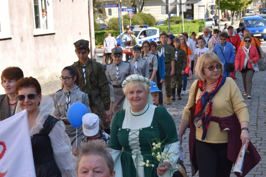 Orszak ulicami Brzegu rozpoczął 