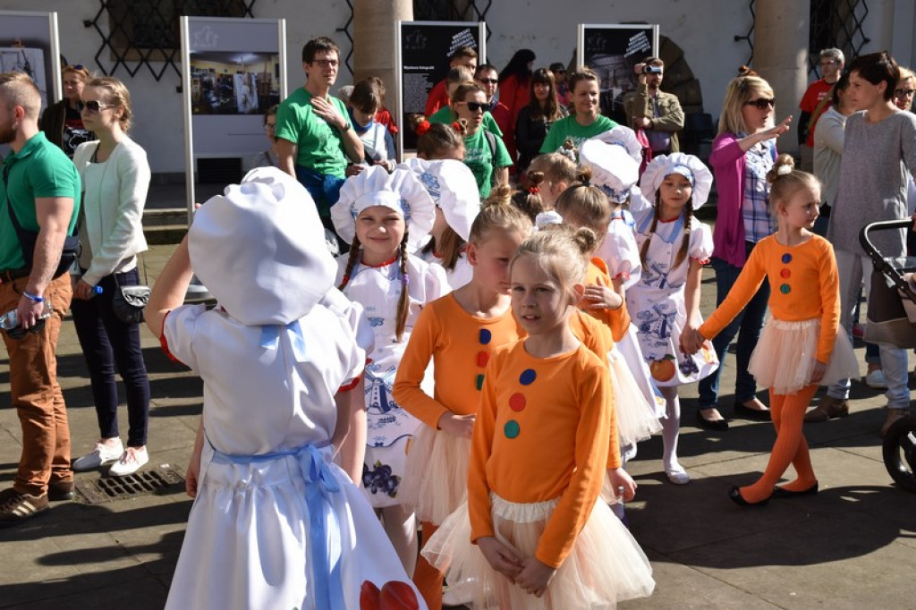 Orszak ulicami Brzegu rozpoczął 