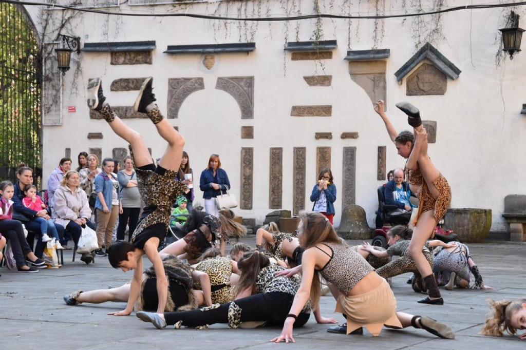 Orszak ulicami Brzegu rozpoczął 