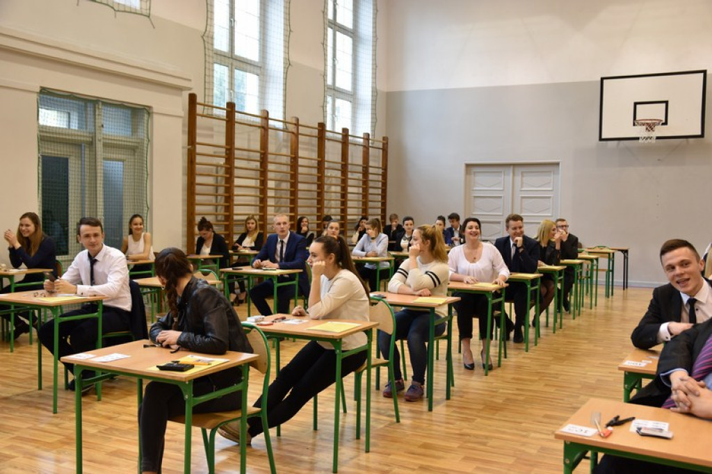 Matura 2016. Dziś matematyka i wizyta w Ekonomiku