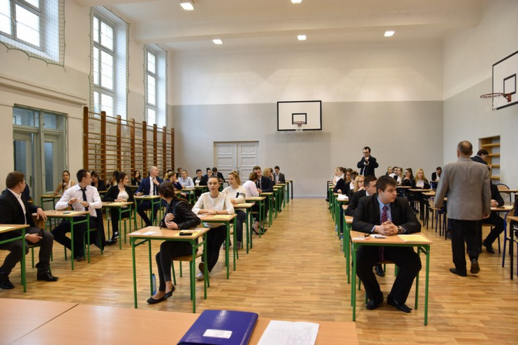 Matura 2016. Dziś matematyka i wizyta w Ekonomiku