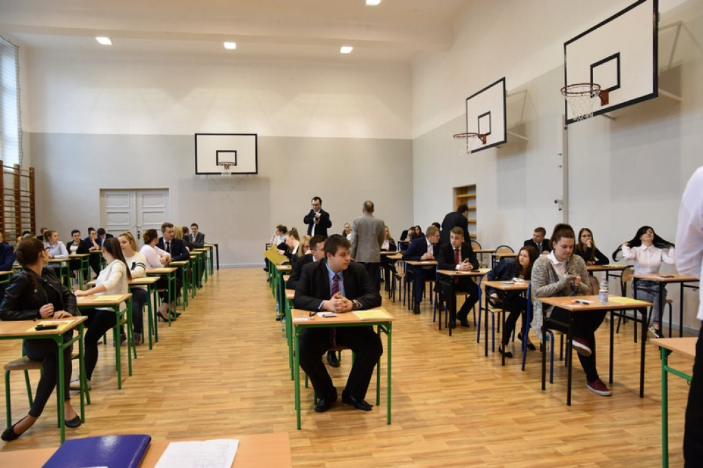 Matura 2016. Dziś matematyka i wizyta w Ekonomiku