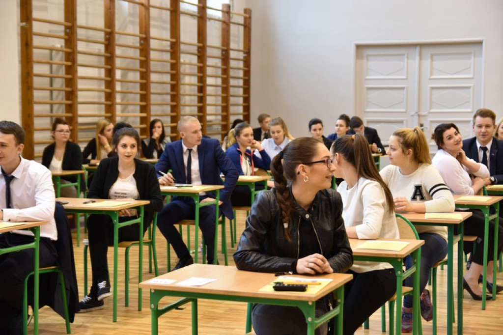 Matura 2016. Dziś matematyka i wizyta w Ekonomiku