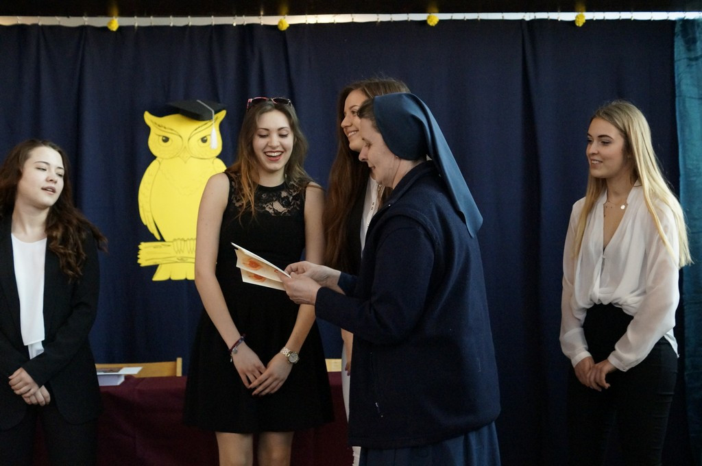 Szczęśliwej drogi już czas. Pożegnanie maturzystów w I LO w Brzegu