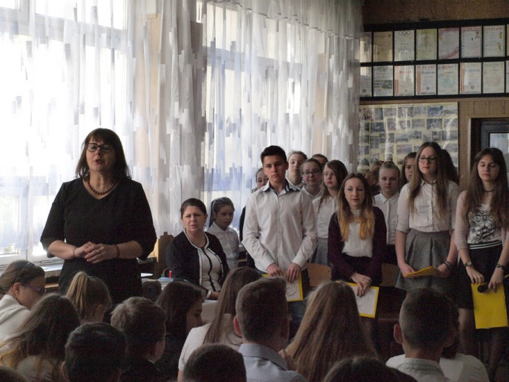 JAN PAWEŁ II - PAPIEŻ RODZINY (O uroczystych obchodach drugiej rocznicy kanonizacji Jana Pawła II w PZSP w Olszance)