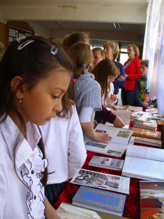 JAN PAWEŁ II - PAPIEŻ RODZINY (O uroczystych obchodach drugiej rocznicy kanonizacji Jana Pawła II w PZSP w Olszance)