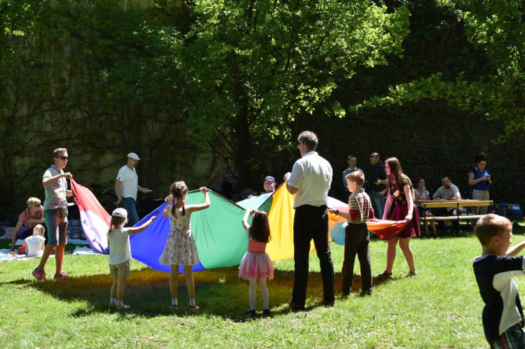 Marsz dla Życia i Rodziny oraz festyn rodzinny w Brzegu [zdjęcia]