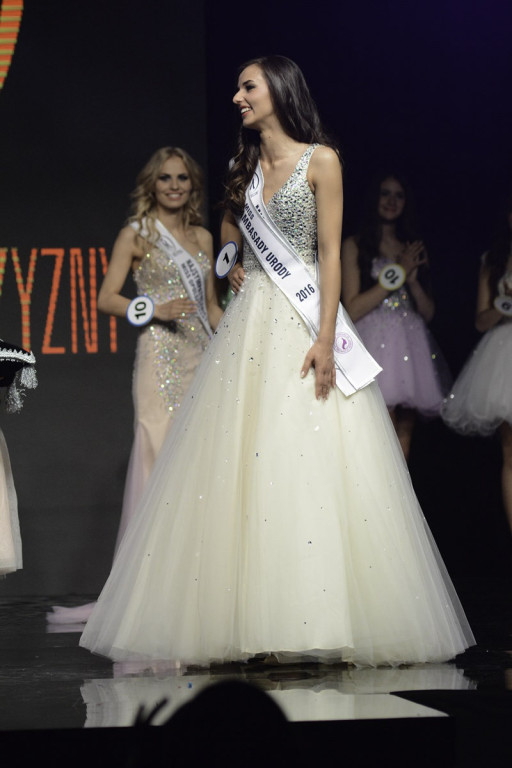 Natalia Szałagan Miss Opolszczyzny. Trzy tytuły, w tym Miss Opola dla Honoraty Szmuc!