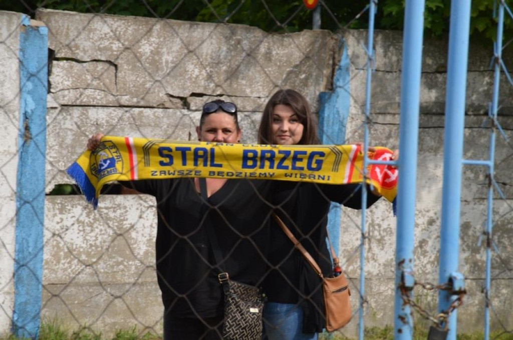 Tylko dwa punkty dzielą BTP Stal Brzeg od III ligi. IV Liga: Start Namysłów - Stal 0:1