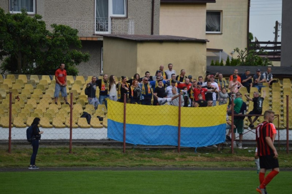 Tylko dwa punkty dzielą BTP Stal Brzeg od III ligi. IV Liga: Start Namysłów - Stal 0:1