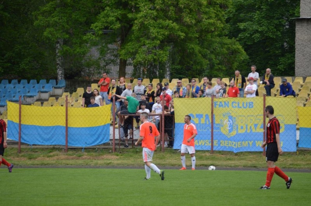 Tylko dwa punkty dzielą BTP Stal Brzeg od III ligi. IV Liga: Start Namysłów - Stal 0:1