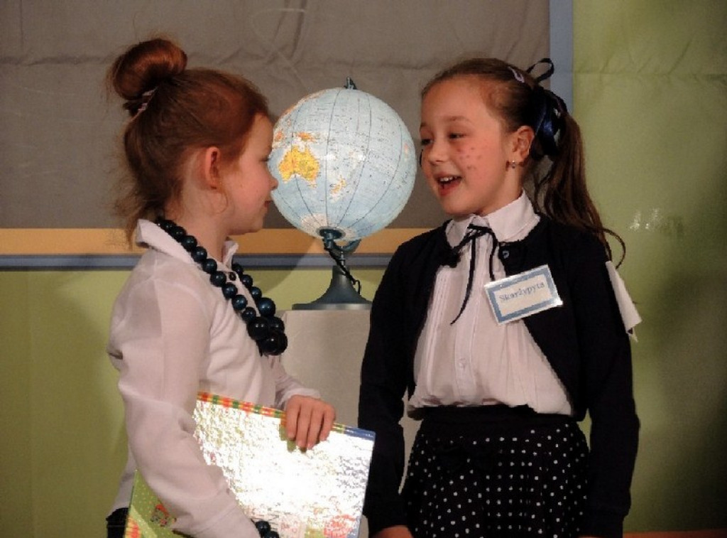 Szkolny festiwal teatrów klasowych-2016 w 