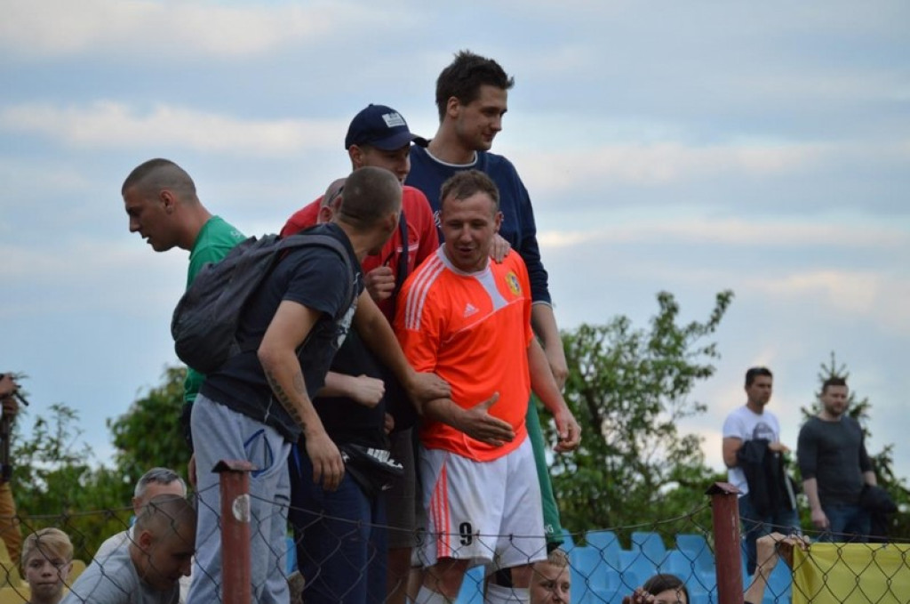 Tylko dwa punkty dzielą BTP Stal Brzeg od III ligi. IV Liga: Start Namysłów - Stal 0:1