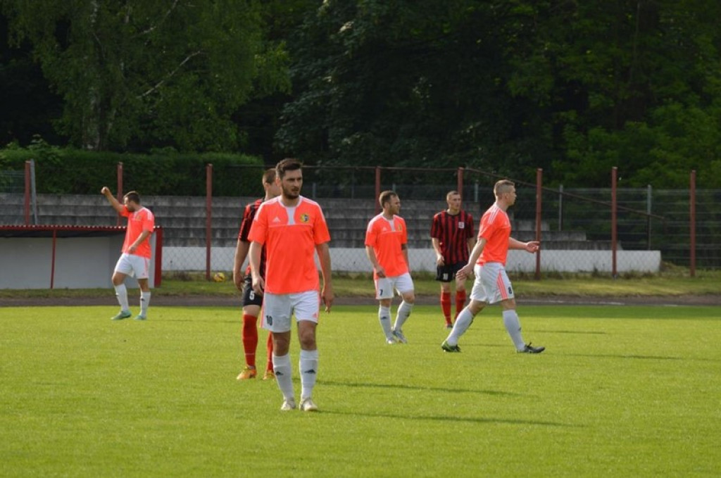 Tylko dwa punkty dzielą BTP Stal Brzeg od III ligi. IV Liga: Start Namysłów - Stal 0:1