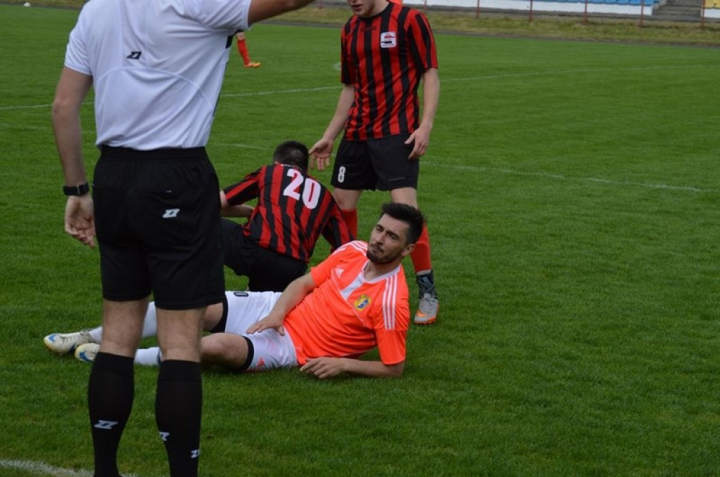 Tylko dwa punkty dzielą BTP Stal Brzeg od III ligi. IV Liga: Start Namysłów - Stal 0:1