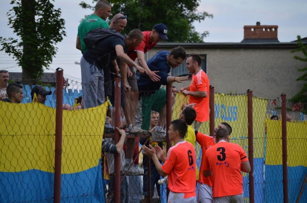 Tylko dwa punkty dzielą BTP Stal Brzeg od III ligi. IV Liga: Start Namysłów - Stal 0:1