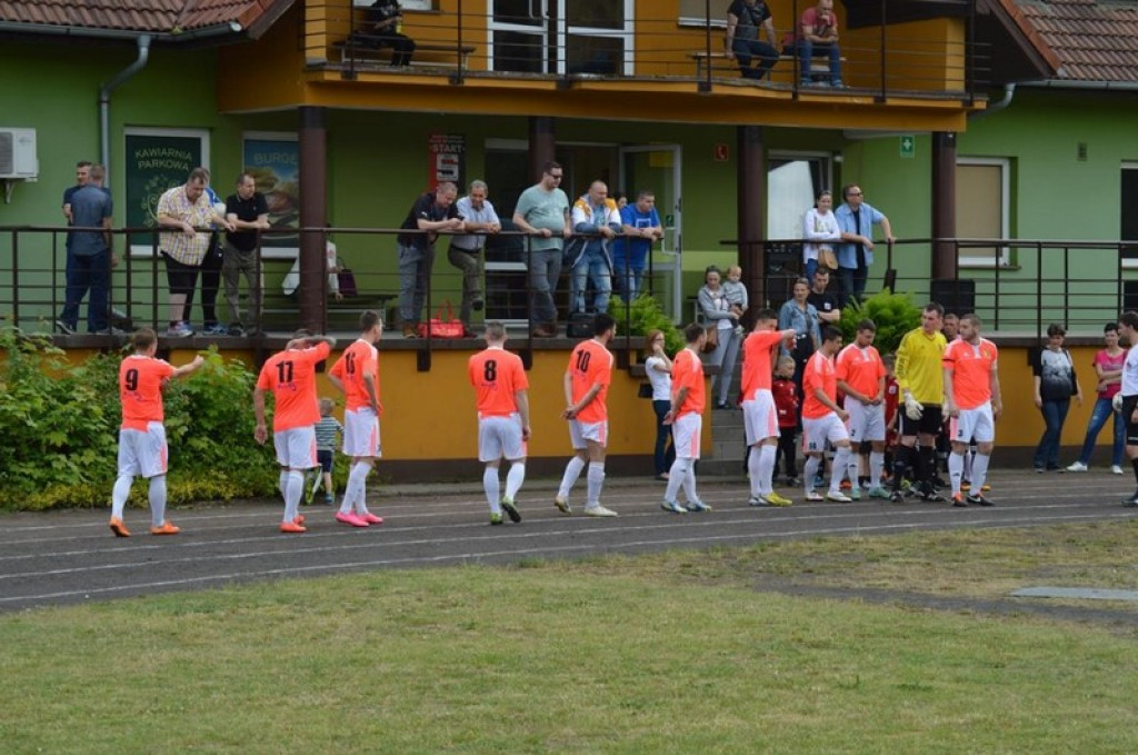Tylko dwa punkty dzielą BTP Stal Brzeg od III ligi. IV Liga: Start Namysłów - Stal 0:1