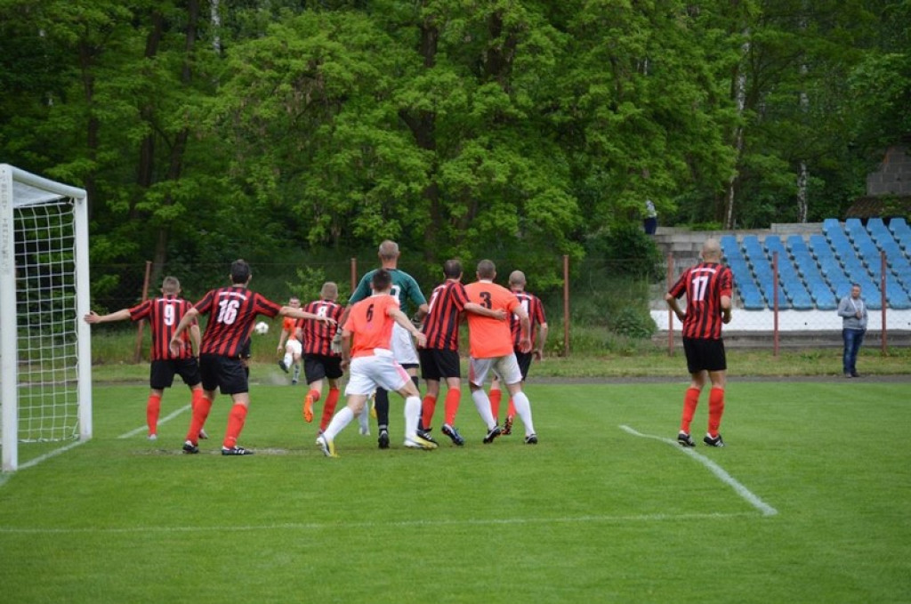 Tylko dwa punkty dzielą BTP Stal Brzeg od III ligi. IV Liga: Start Namysłów - Stal 0:1