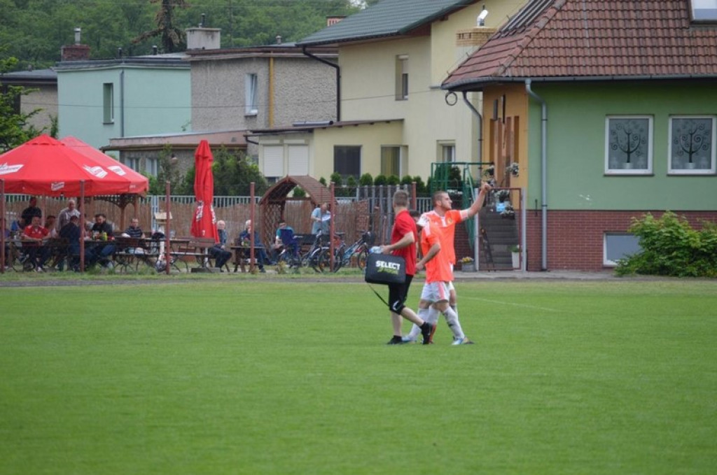 Tylko dwa punkty dzielą BTP Stal Brzeg od III ligi. IV Liga: Start Namysłów - Stal 0:1