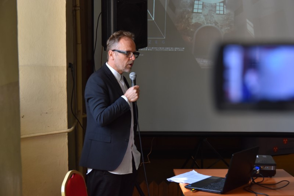 Konferencja w sprawie Muzeum Kresów w Brzegu