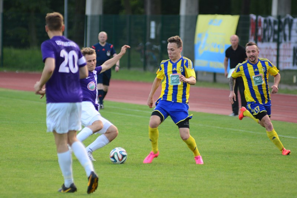 Derby powiatu brzeskiego i awans do III Ligi dla Stali Brzeg. Wygrana 3:1[relacja, zdjęcia, wideo]