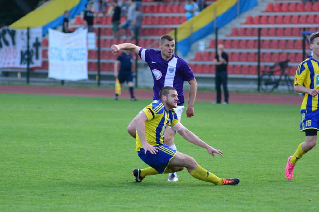 Derby powiatu brzeskiego i awans do III Ligi dla Stali Brzeg. Wygrana 3:1[relacja, zdjęcia, wideo]