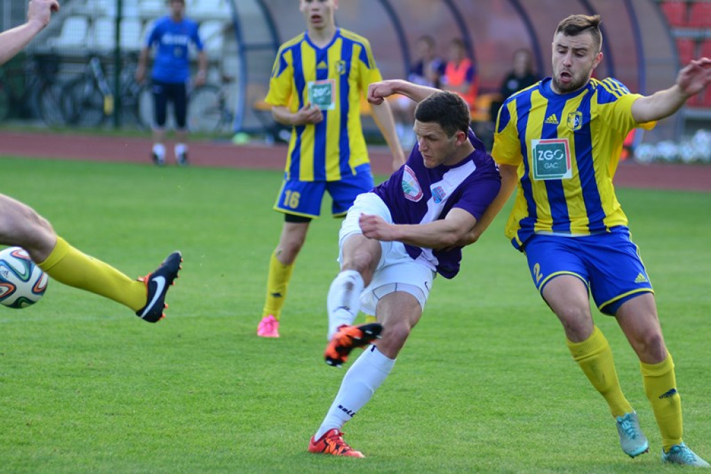 Derby powiatu brzeskiego i awans do III Ligi dla Stali Brzeg. Wygrana 3:1[relacja, zdjęcia, wideo]