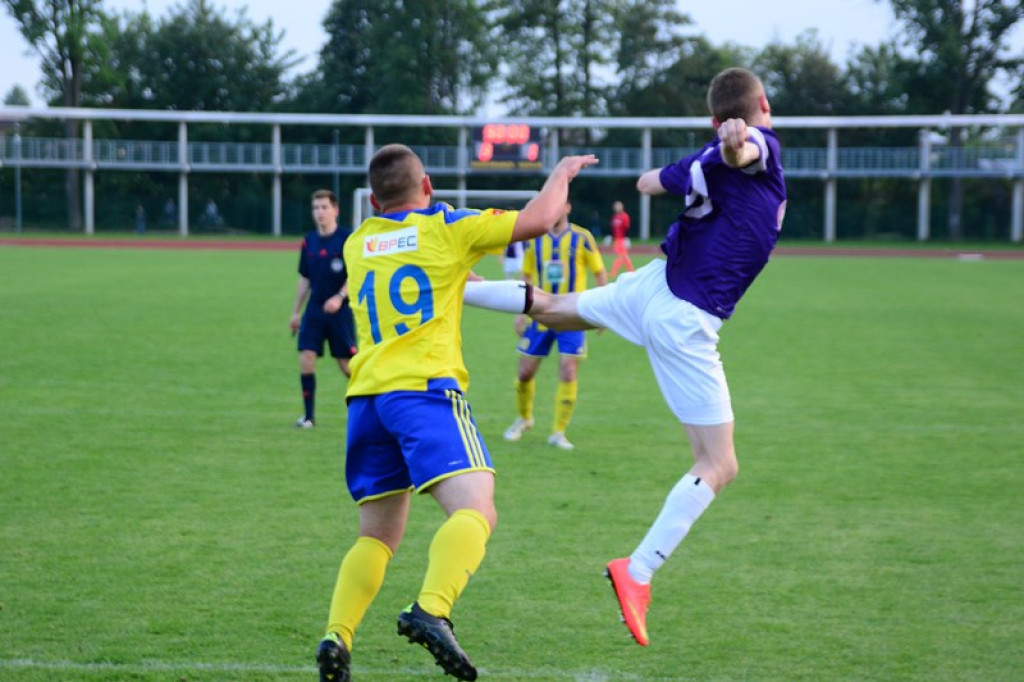 Derby powiatu brzeskiego i awans do III Ligi dla Stali Brzeg. Wygrana 3:1[relacja, zdjęcia, wideo]