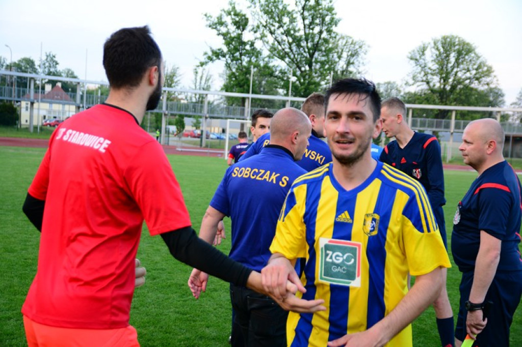 Derby powiatu brzeskiego i awans do III Ligi dla Stali Brzeg. Wygrana 3:1[relacja, zdjęcia, wideo]