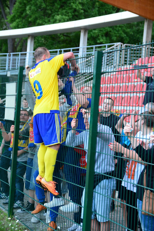 Derby powiatu brzeskiego i awans do III Ligi dla Stali Brzeg. Wygrana 3:1[relacja, zdjęcia, wideo]