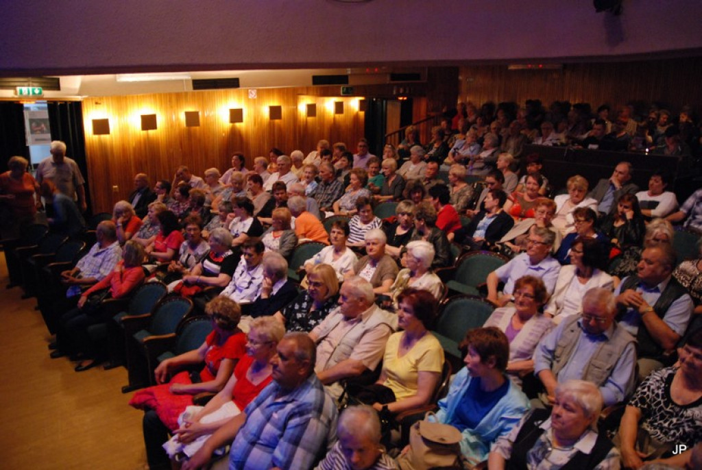 Zespół wokalno - satyrczny 