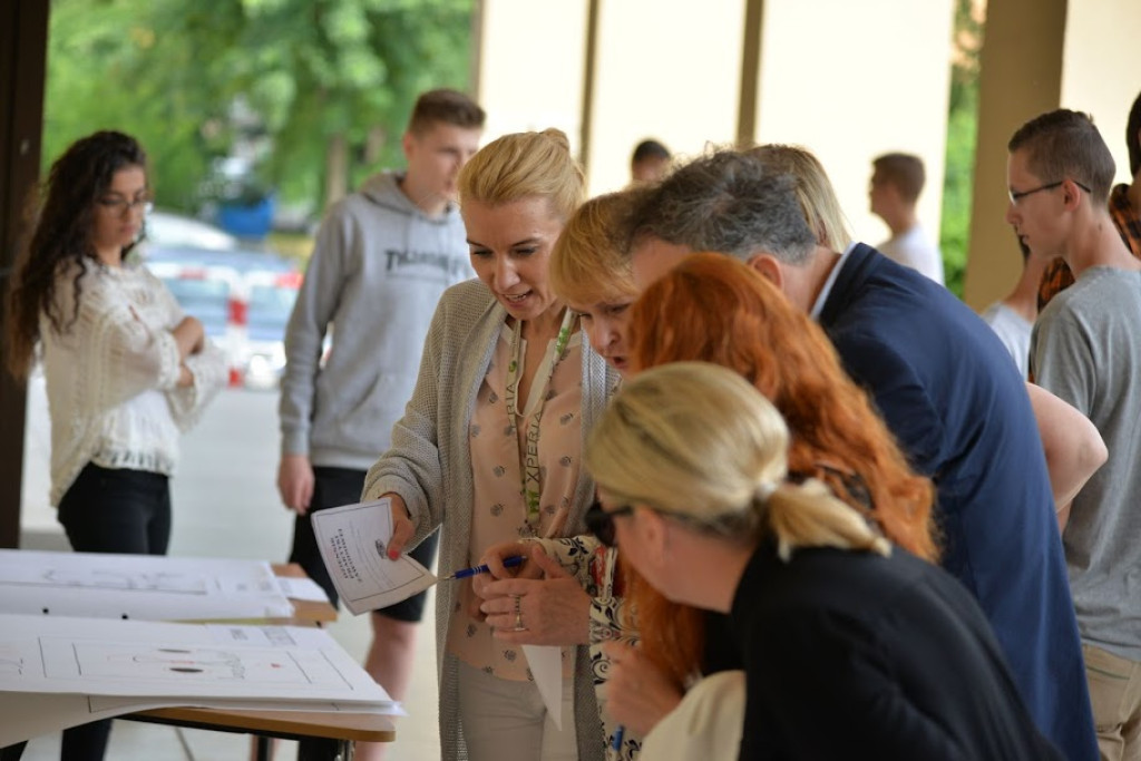 Konkursy, sport, zabawa, czyli Dzień Technika na Słowiańskiej