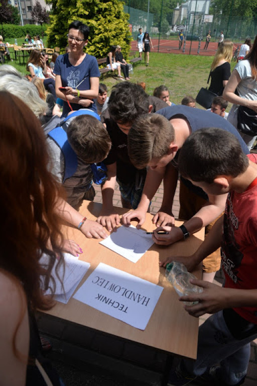 Konkursy, sport, zabawa, czyli Dzień Technika na Słowiańskiej