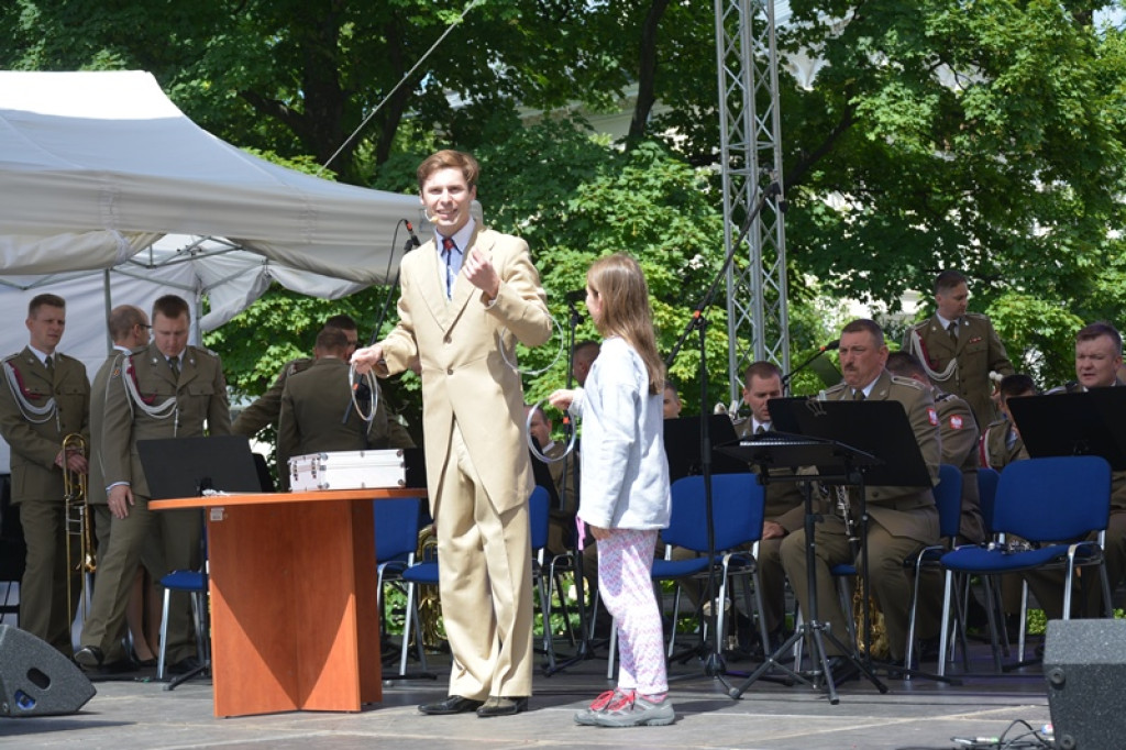 Wycieczka klasy III a z rodzicami do Warszawy