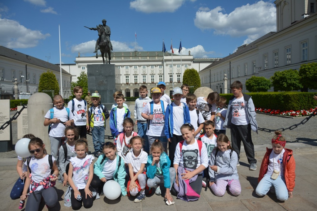 Wycieczka klasy III a z rodzicami do Warszawy