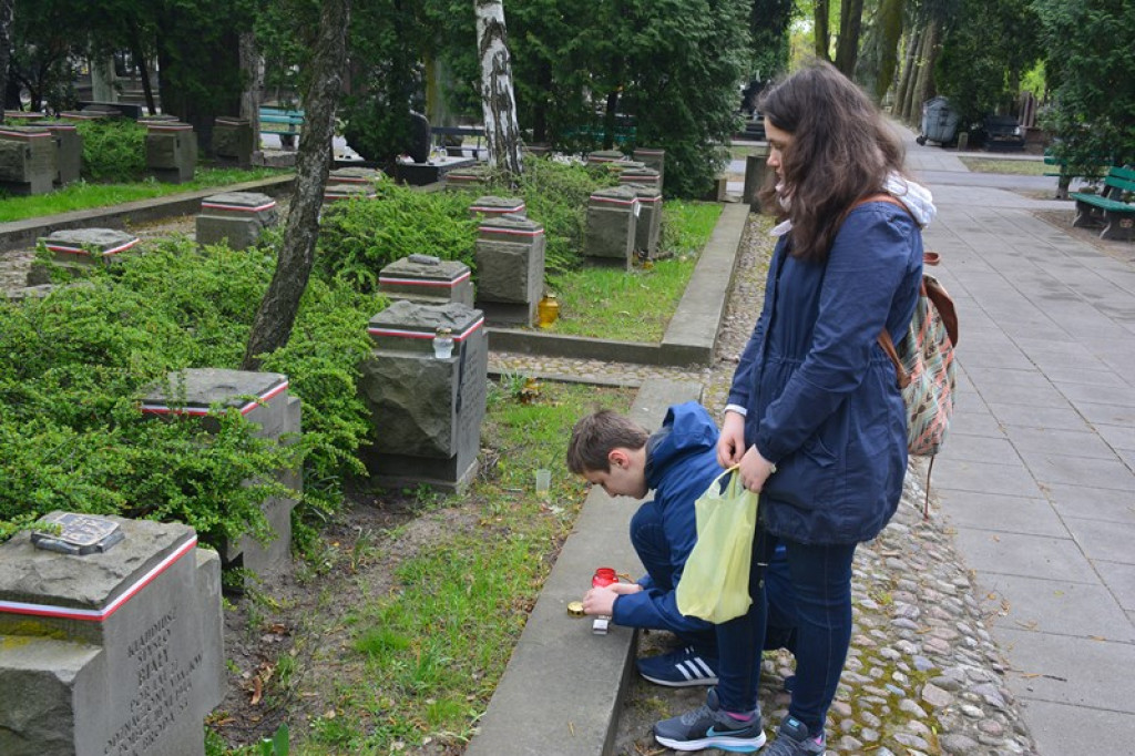 Uczniowie Grodkowskiej Jedynki w podsumowaniu ogólnopolskiego projektu edukacyjnego 