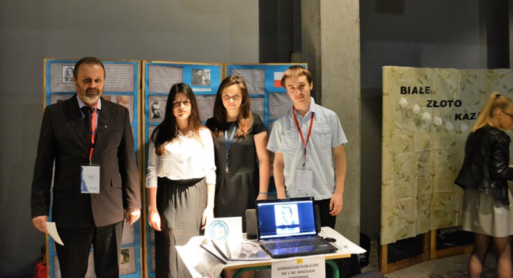 Uczniowie Grodkowskiej Jedynki w podsumowaniu ogólnopolskiego projektu edukacyjnego 