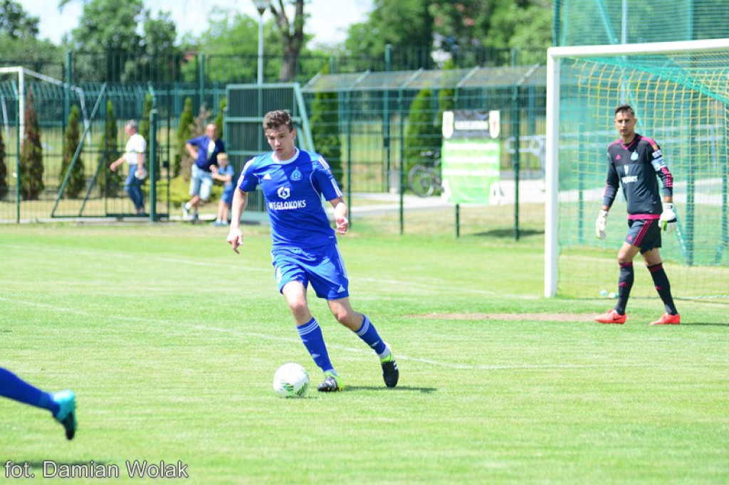 Mecz kontrolny Ruchu Chorzów z Zagłębiem Lubin w Grodkowie