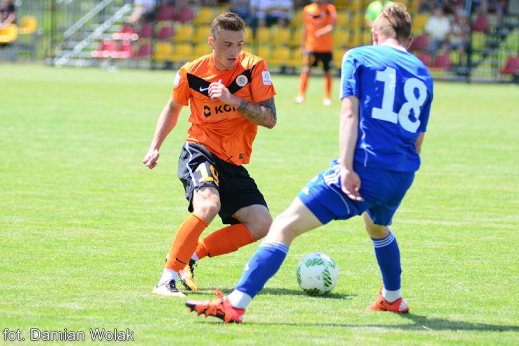 Mecz kontrolny Ruchu Chorzów z Zagłębiem Lubin w Grodkowie