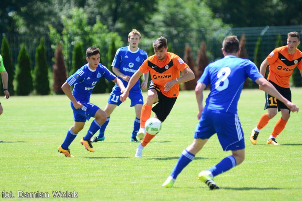 Mecz kontrolny Ruchu Chorzów z Zagłębiem Lubin w Grodkowie