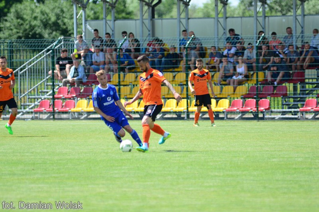 Mecz kontrolny Ruchu Chorzów z Zagłębiem Lubin w Grodkowie
