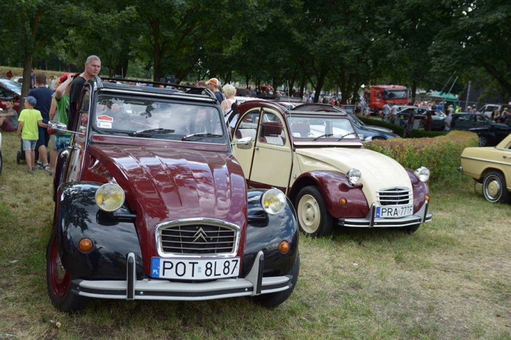 Międzynarodowy Zlot Pojazdów Zabytkowych w Oławie 2016