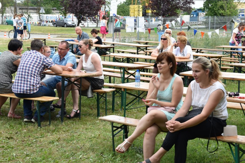 Festyn charytatywny w Łosiowie. Wolontariusze zbierają na elektryczny wózek dla Joasi [zdjęcia]