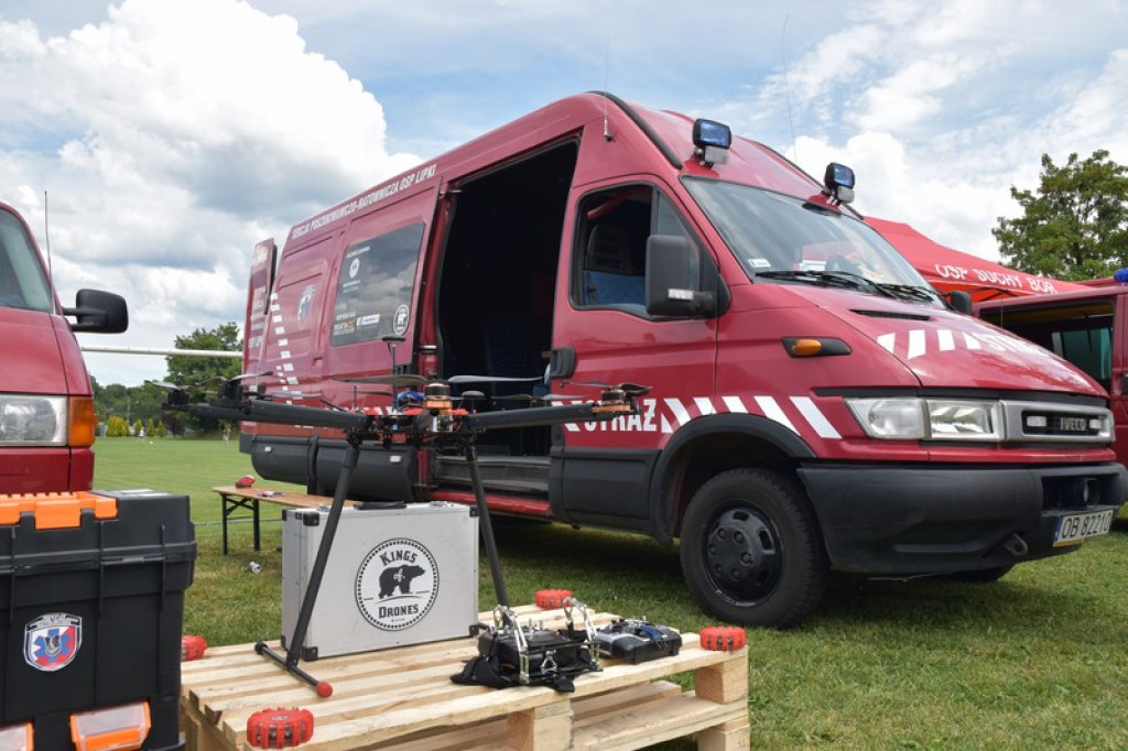 Festyn charytatywny w Łosiowie. Wolontariusze zbierają na elektryczny wózek dla Joasi [zdjęcia]