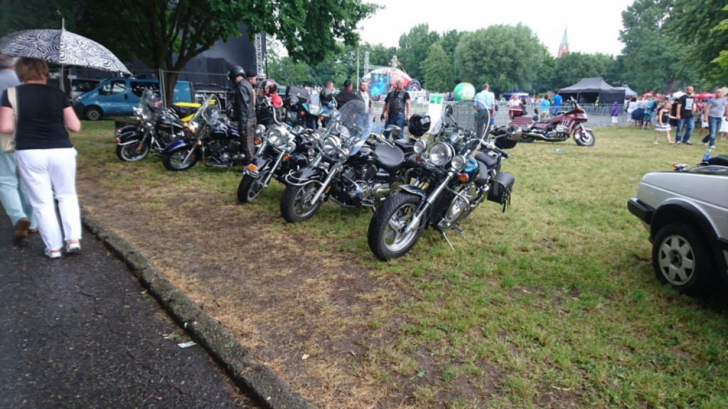 Międzynarodowy Zlot Pojazdów Zabytkowych w Oławie 2016